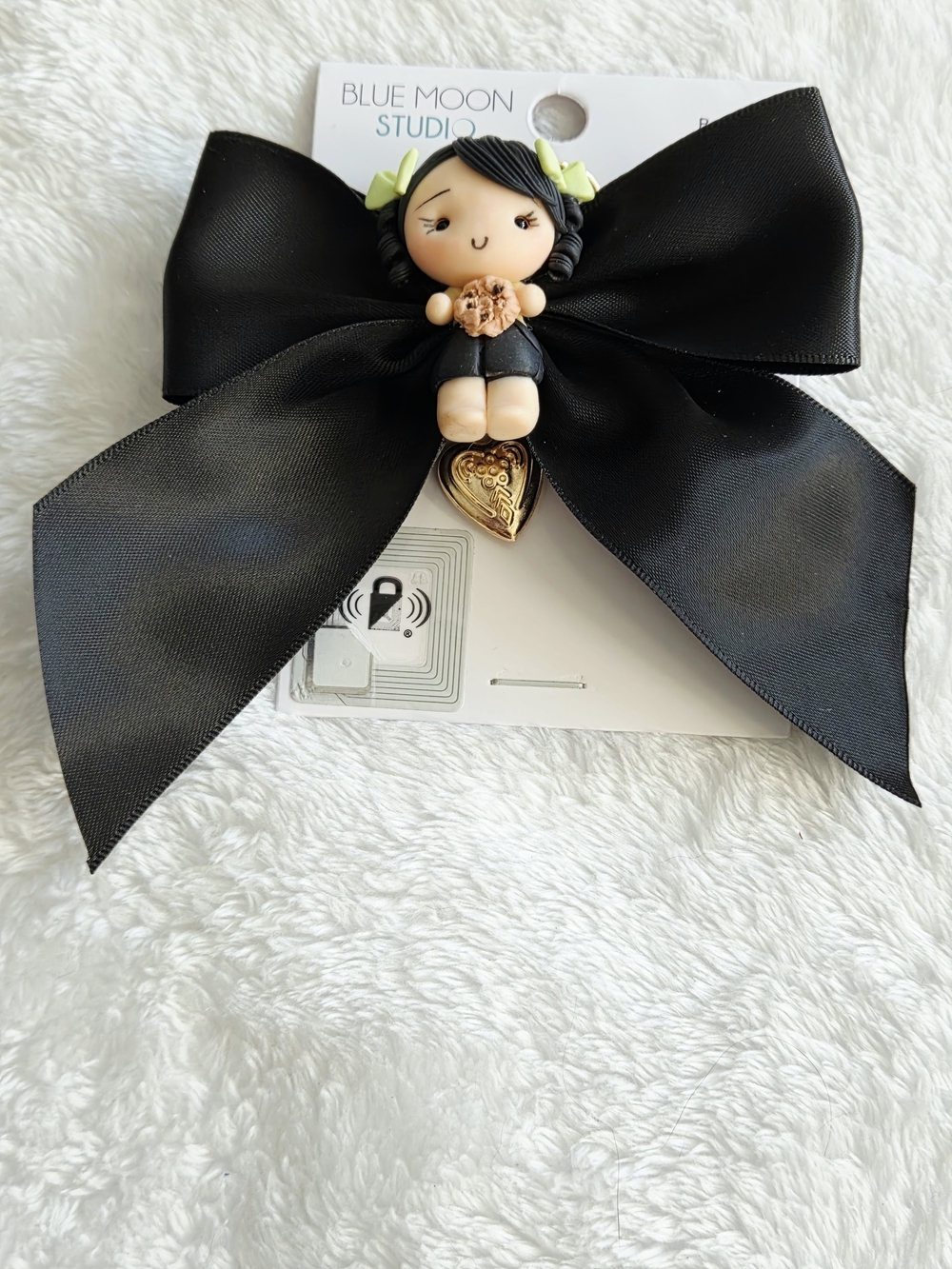 Black Bow Clay Doll With Cookie Bag Charm Adorable Keychain - Picture 3 of 6